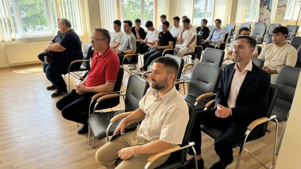 Zi de examen, zi de împlinire la Colegiul de Inginerie din Strășeni